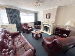 Lounge- click for photo gallery